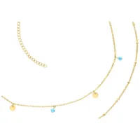 Kultaiset kaksiriviset vatsaketjut sinisillä riipuksilla valkoisella taustalla