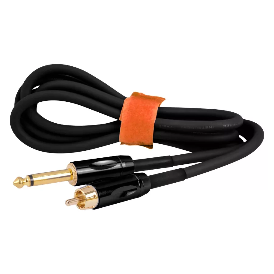 Schwarzes RCA Clip Cord mit goldenen Steckern auf weißem Hintergrund