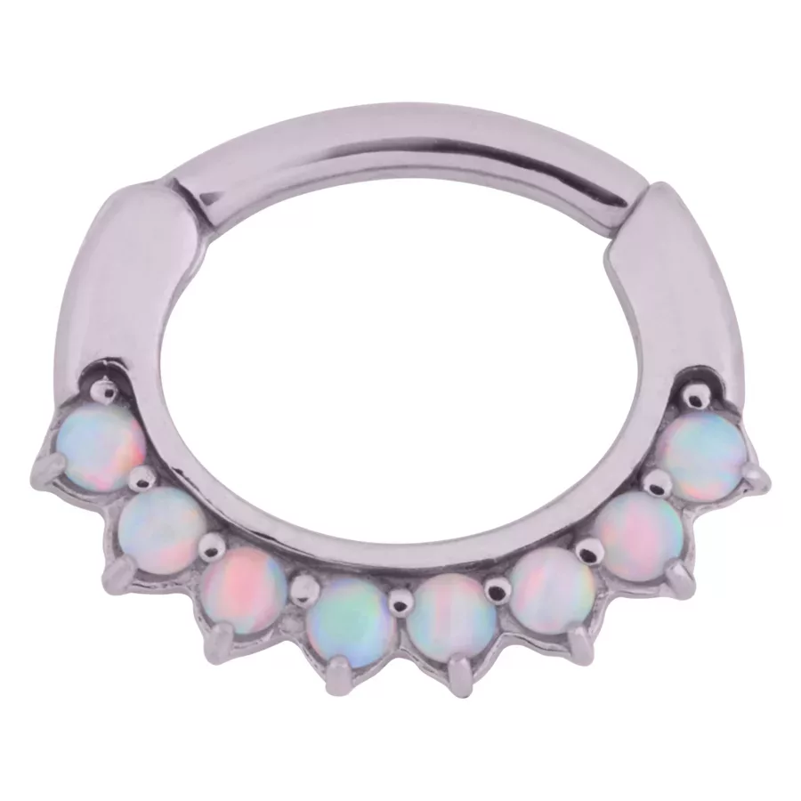 Weißer Opal Prong Clicker 1,2 mm 6,0 mm Silberner Opal Prong Clicker mit weißen Opalen auf weißem Hintergrund