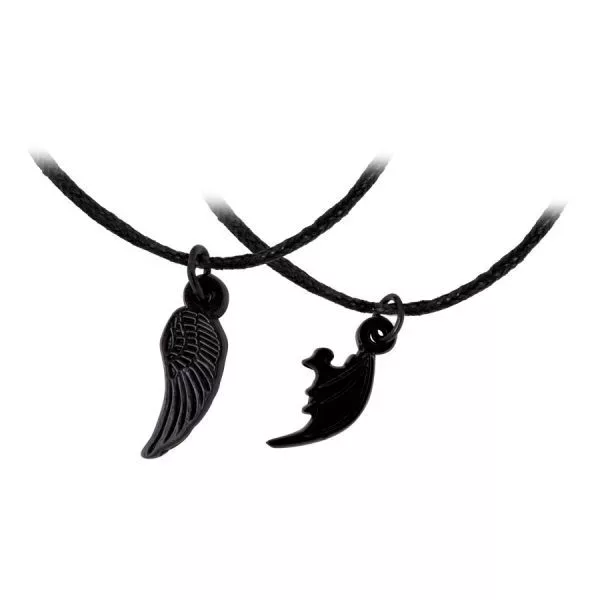 Zwei schwarze Armbänder mit Drachenflügel-Anhängern auf weißem Hintergrund