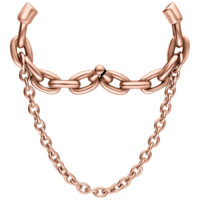 Zwei Roségold Ohrgewichte mit doppelter Kettenstruktur auf weißem Hintergrund