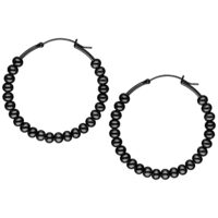 Schwarze Bubble Hoops Ohrringe aus poliertem Chirurgenstahl auf weißem Hintergrund