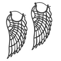 Zwei schwarze Wing Hoops Ohrringe aus Chirurgenstahl auf weißem Hintergrund