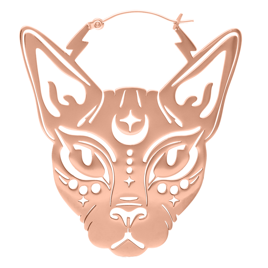 Ruusuhopeiset Sphynx-pään muotoiset korvakorut valkoisella taustalla