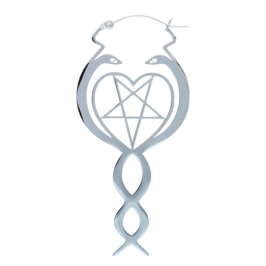 Hopeiset Nagini Hoops -korvakorut kirurginteräksestä valkoisella taustalla