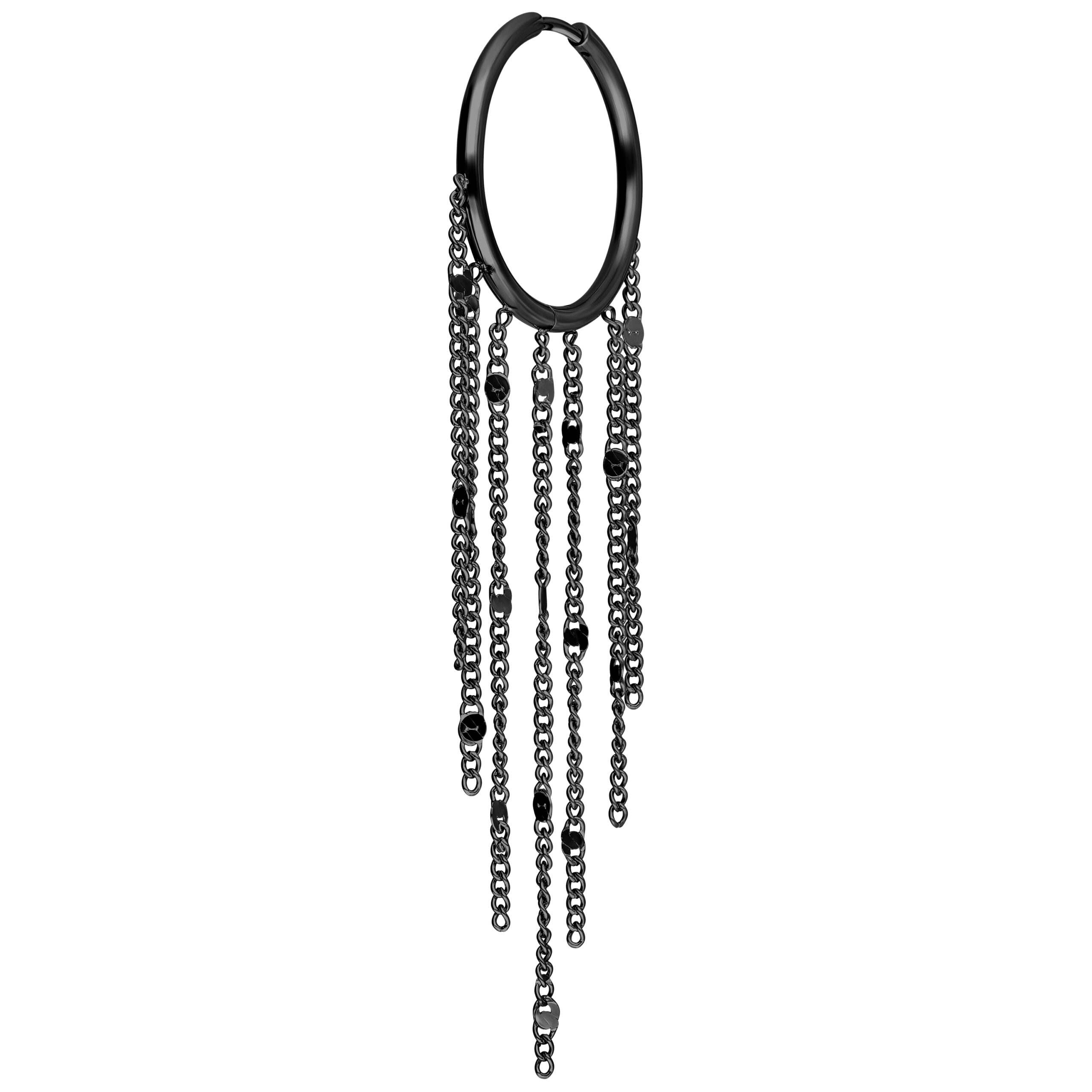 Schwarze Hoop-Ohrringe mit langen Tassle-Ketten auf weißem Hintergrund