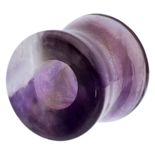 Violetti ametisti tunneli piercing, 8,0 mm, valkoisella taustalla