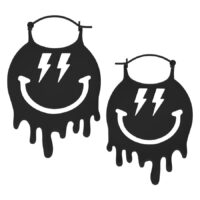 Mustat korvarenkaat, joissa on Smiley-kuvio ja salama valkoisella taustalla