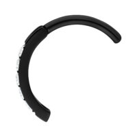 Musta napakoru clicker kirkkailla kristalleilla valkoisella taustalla