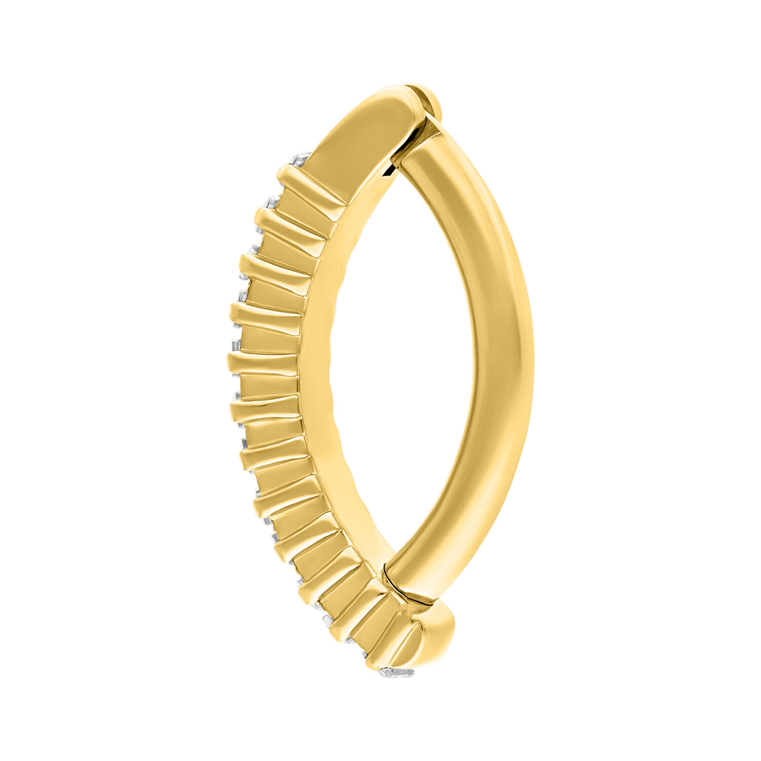 Kultainen napakoru clicker kirkkailla kristalleilla valkoisella taustalla