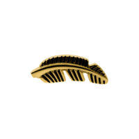 Kultainen lehtipiercing-kärki titaanista valkoisella taustalla