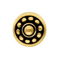 Kultainen Tribal-korvakoru kirurginteräksestä Kultainen Tribal-korvakoru pyöreällä designilla valkoisella taustalla