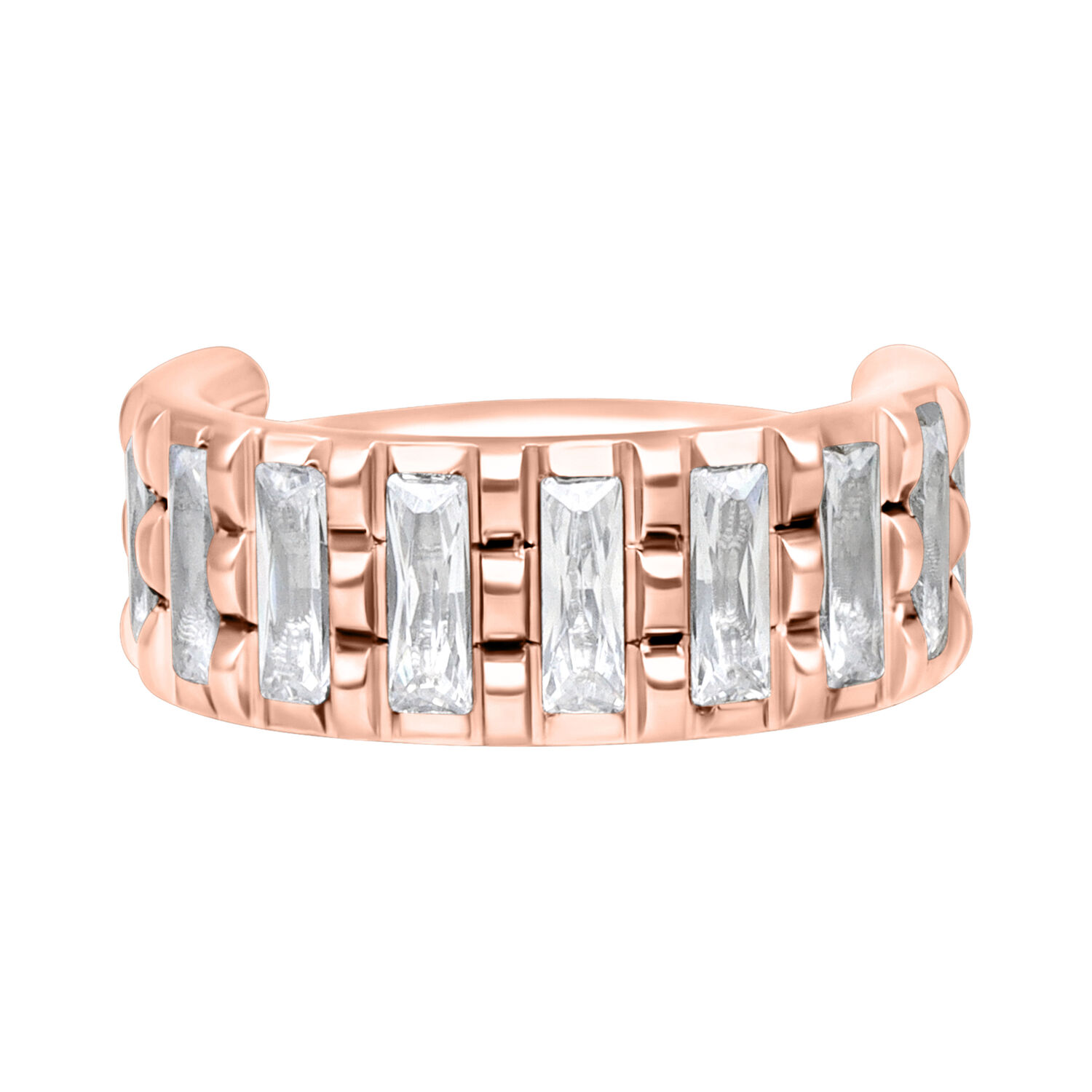 Ruusukultainen lävistysrengas kirkkailla kristalleilla valkoisella taustalla