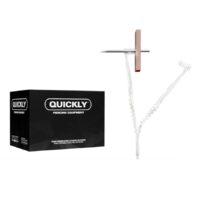 Steriloitu kertakäyttöpinsetti septum-työkalulla Steriloitu kertakäyttöpinsetti ja septum-työkalu valkoisella taustalla