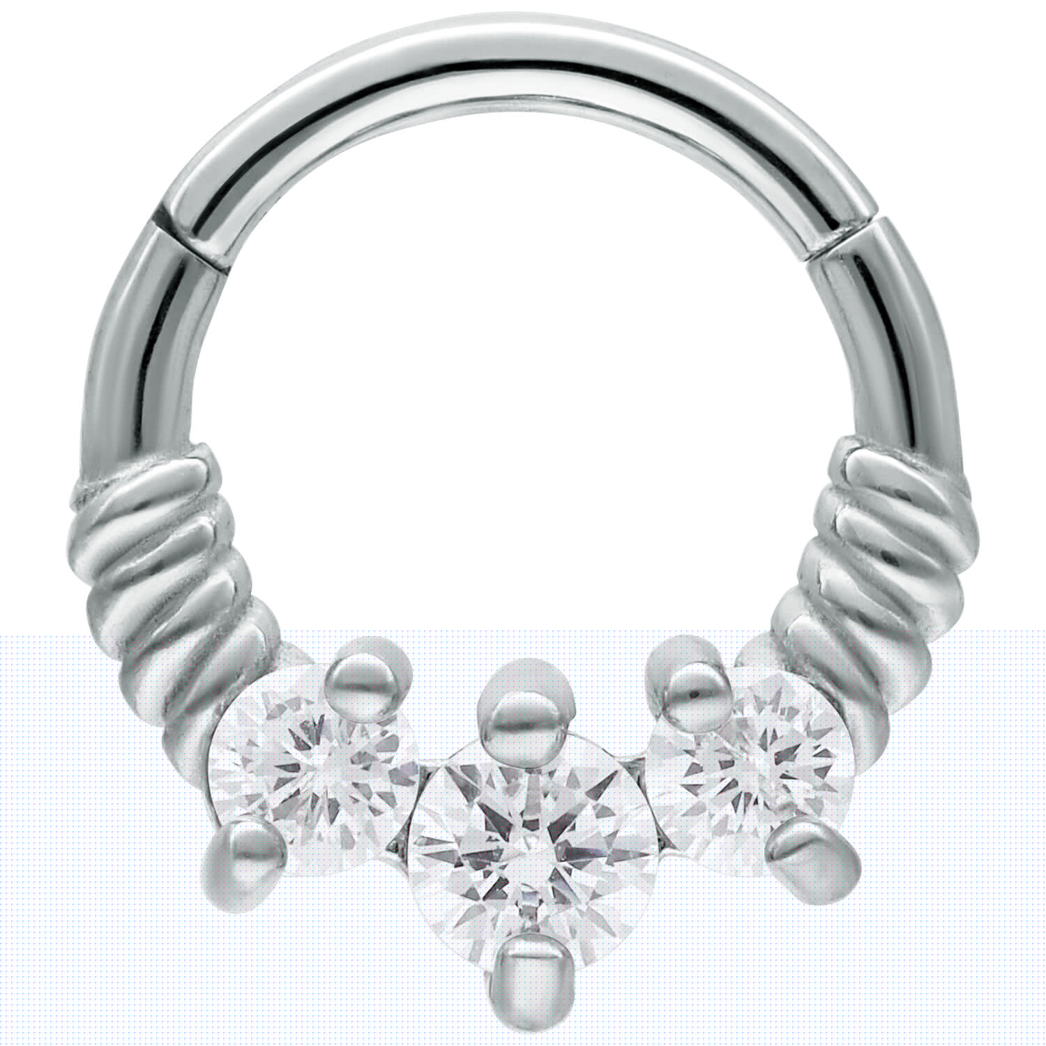 Silberner Septum Clicker mit drei klaren Kristallen auf weißem Hintergrund