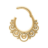 Kultainen Temple Clicker -lävistys titaanista, ympyräkuvio valkoisella taustalla