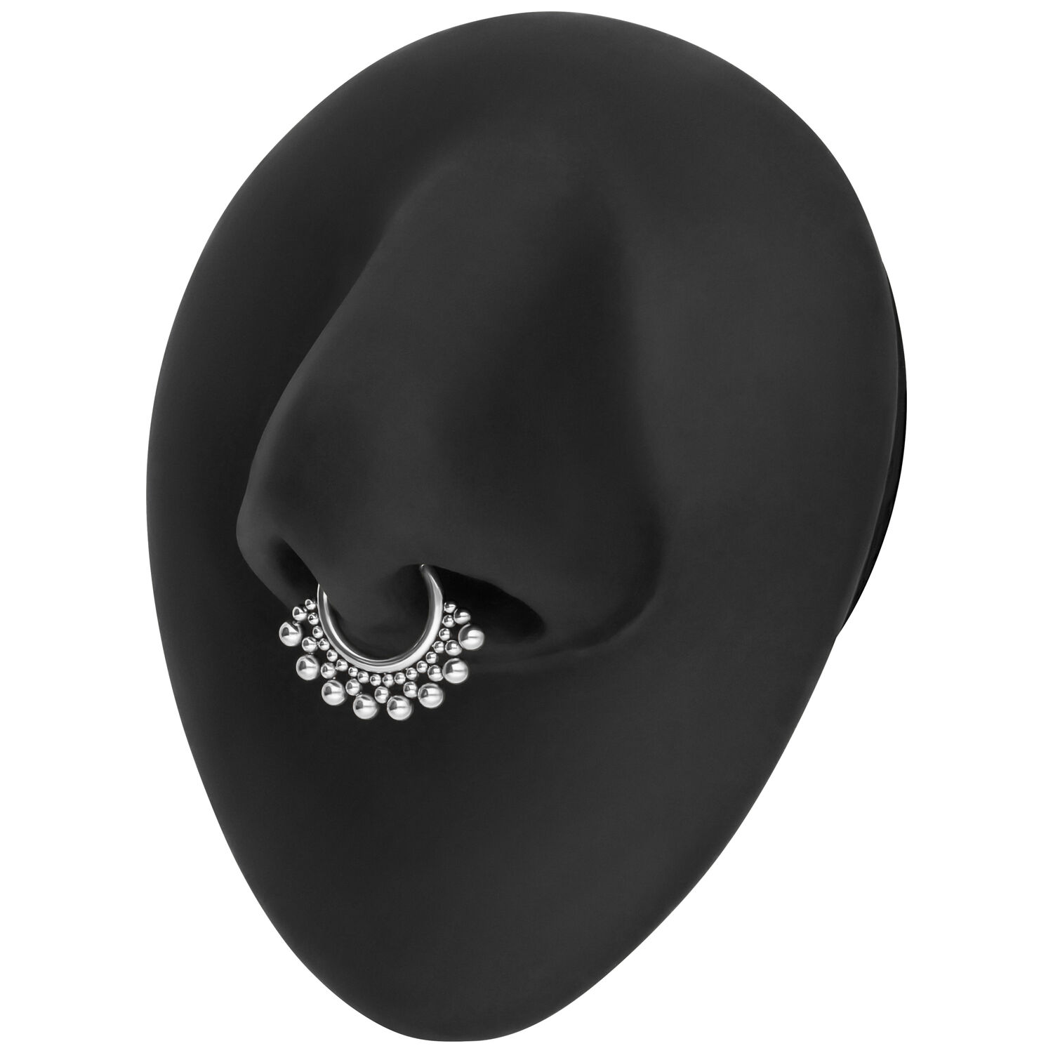 Hopeinen septum-clicker mustalla näytöllä Hopeinen septum-clicker helmikoristeilla mustalla nenänäytöllä
